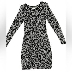 Abercrombie & Fitch Black and White Geometric Dress
